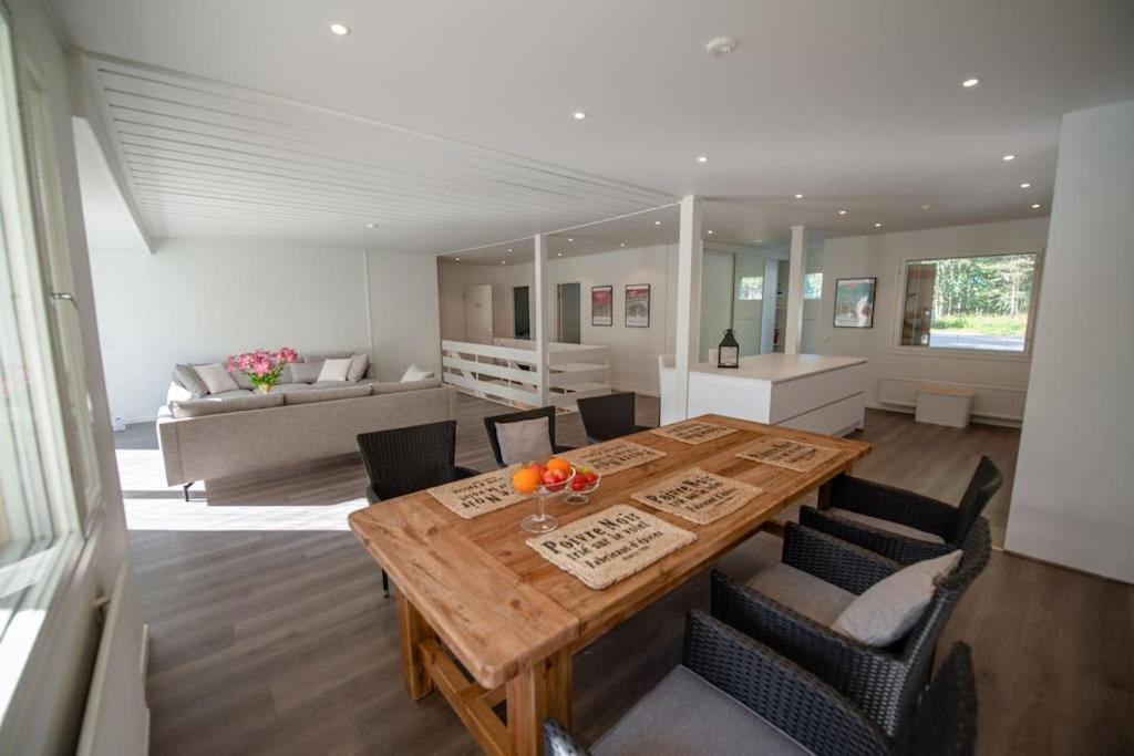Stella Lapponia Two Floors 200 Sqm Apartment Rovaniemi Exterior photo